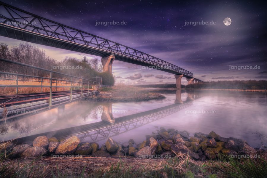 Wandbild NOK Brücke Brunsbüttel – Fotografie von Jan Grube als Leinwand, Acrylglas oder Poster